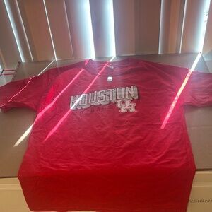 Red Houston Cougars T-Shirt youth size XL